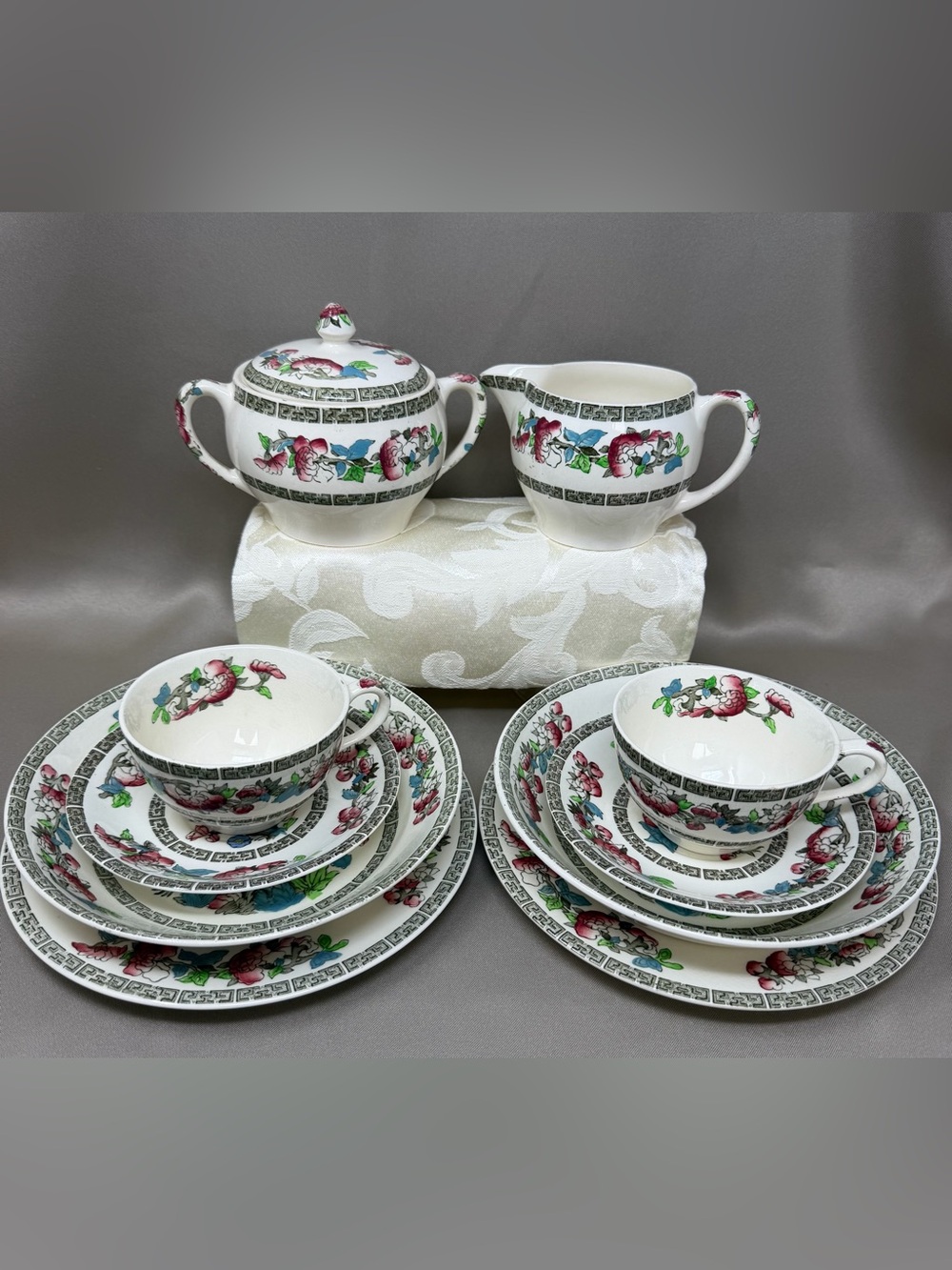 Johnson Brothers Indian Tree Green Key 10 Pc Vintage England Set